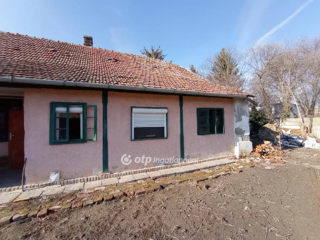 For sale house, Szarvas