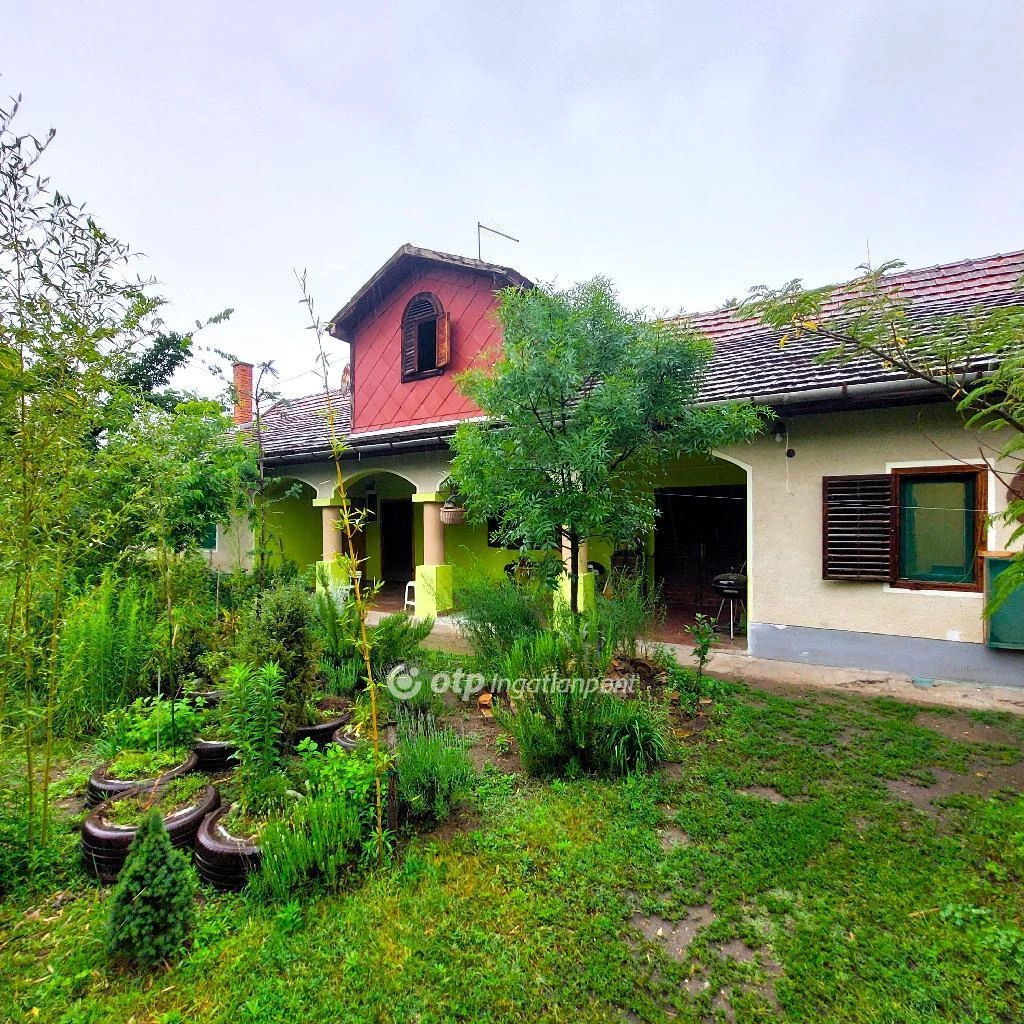 For sale house, Tápiószőlős