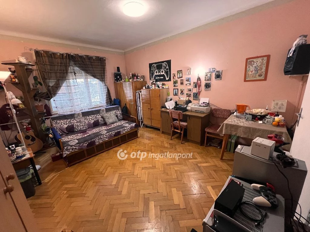 For sale brick flat, Szeged