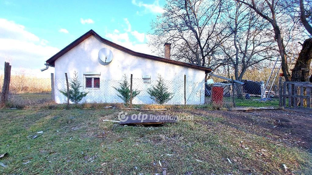 For sale house with a garden, Nagykőrös