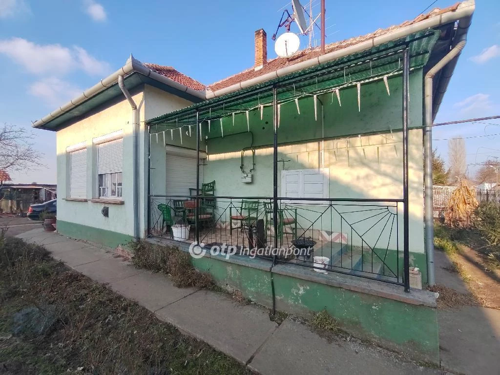 For sale house, Csanytelek