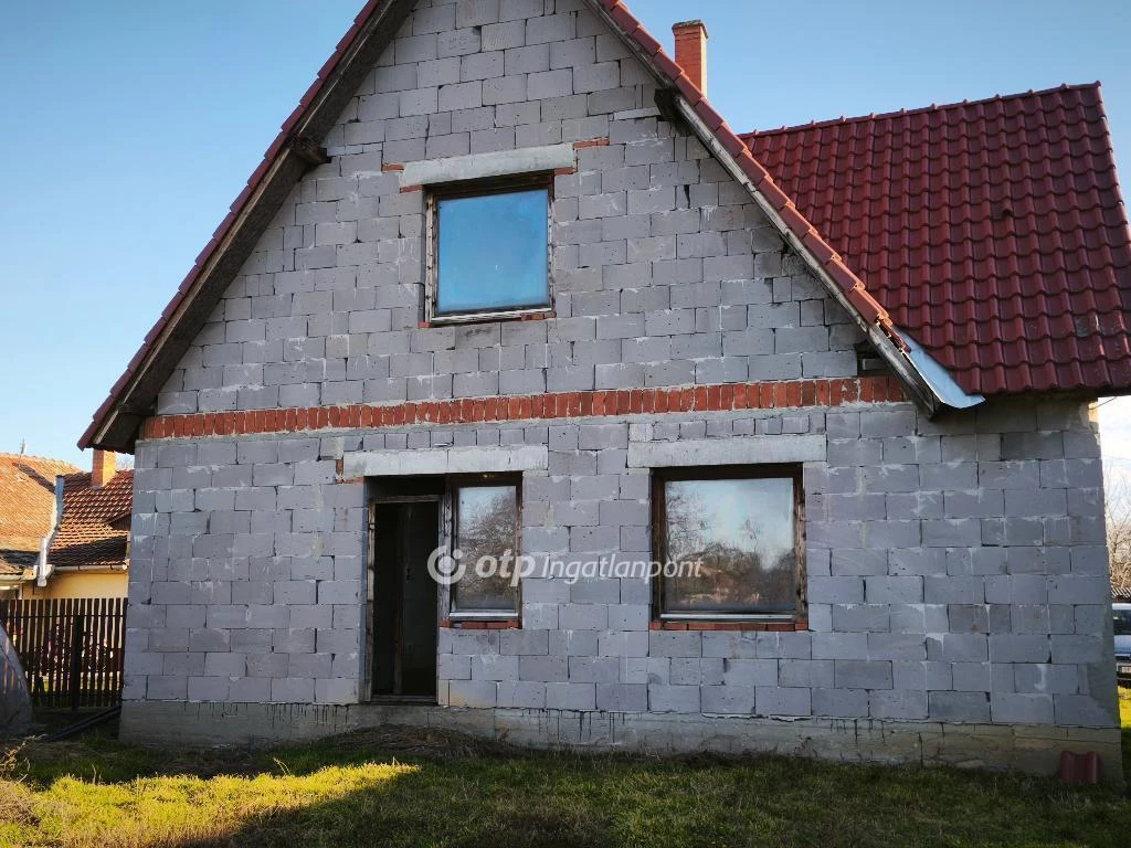 For sale house, Gádoros