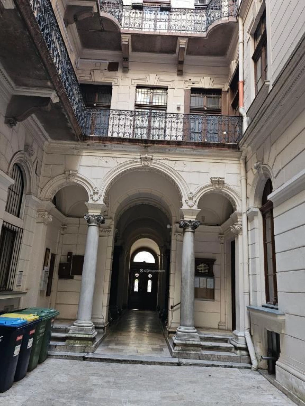 Eladó Lakás, Budapest 5. ker.