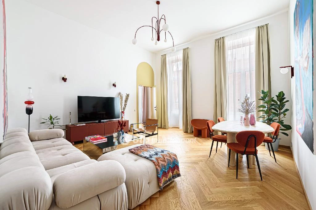 Eladó Lakás, Budapest 6. ker.