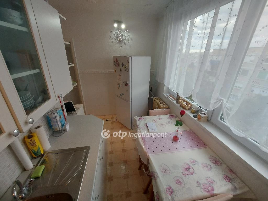For sale panel flat, Nagykőrös