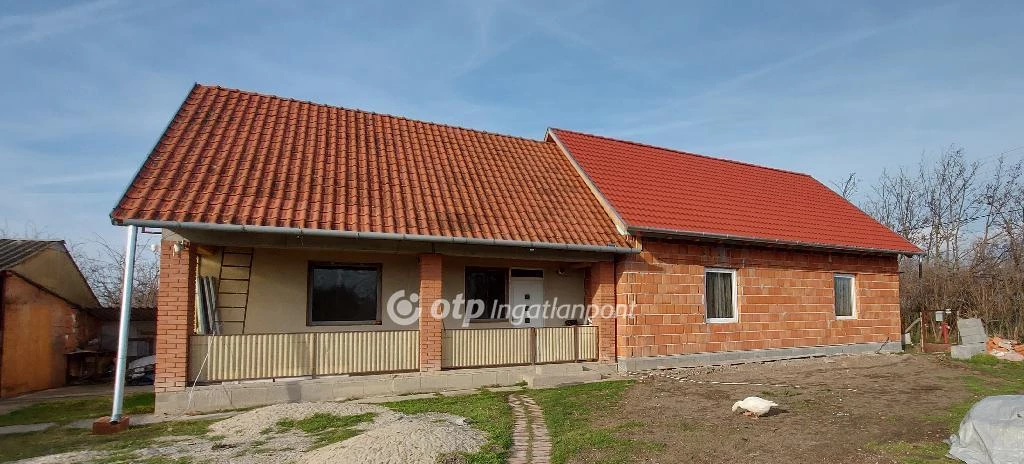 Eladó Ház, Csanytelek
