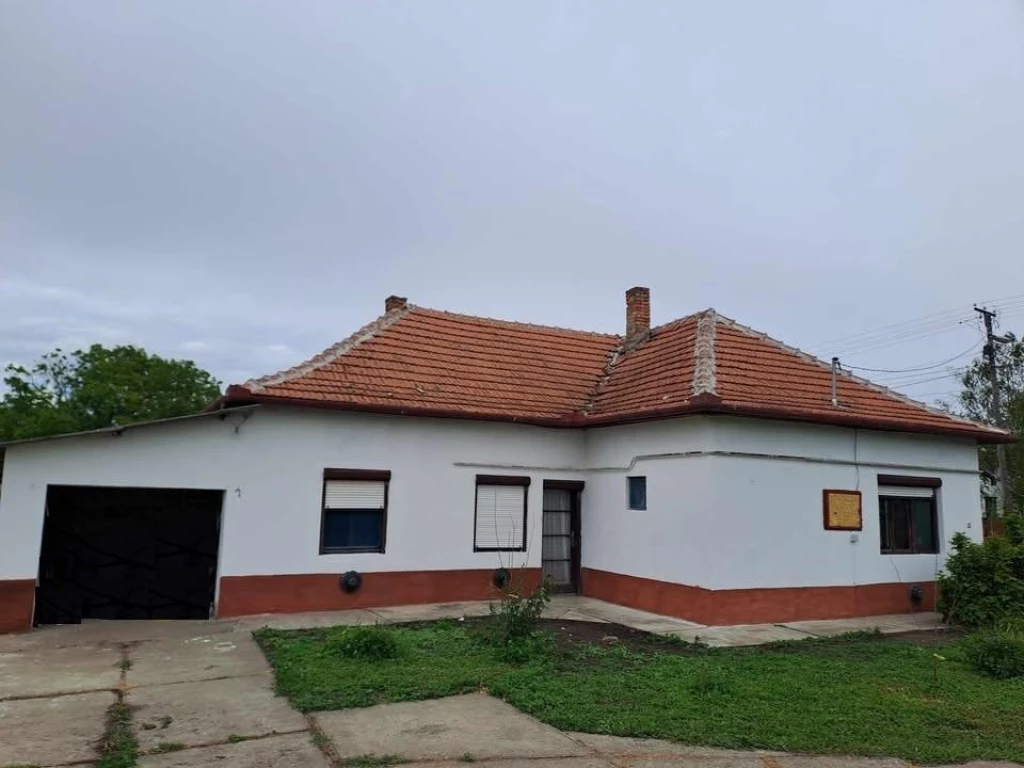 Eladó Ház, Mezőhegyes