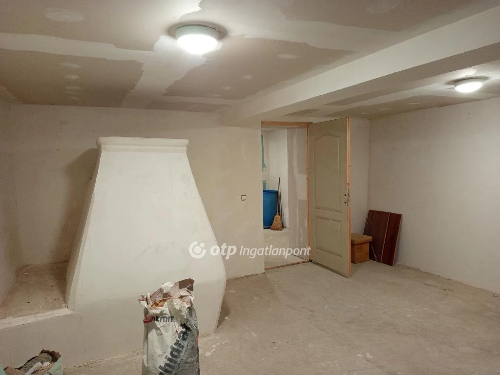 For sale grange, Szarvas