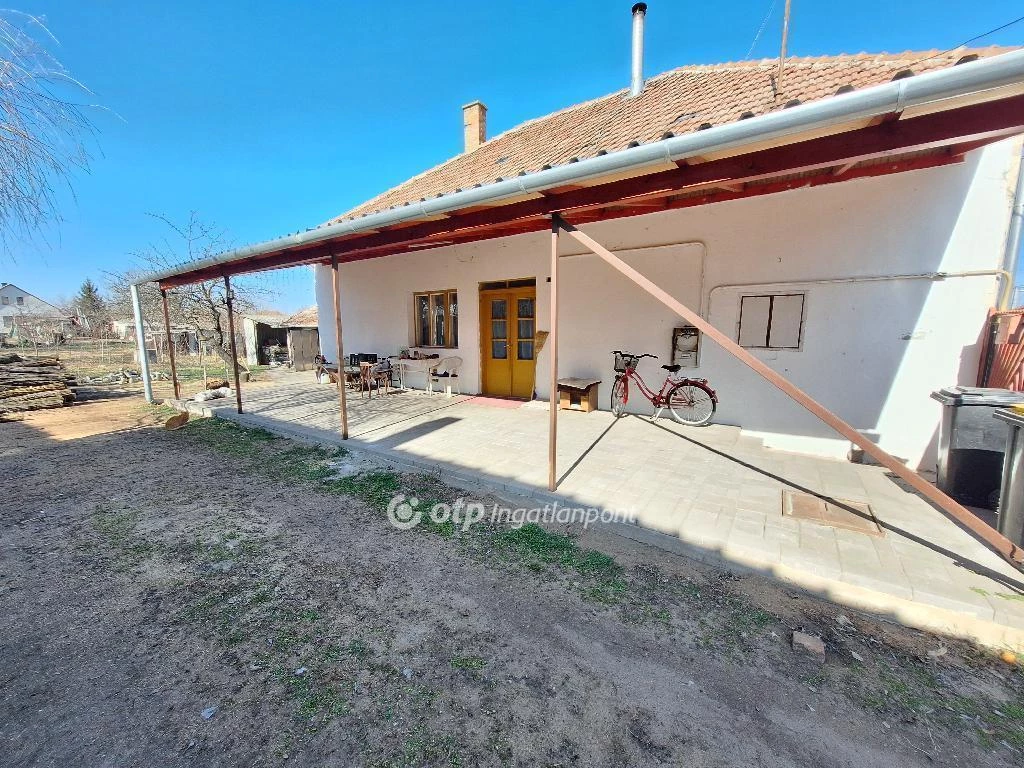 For sale house, Tiszaalpár