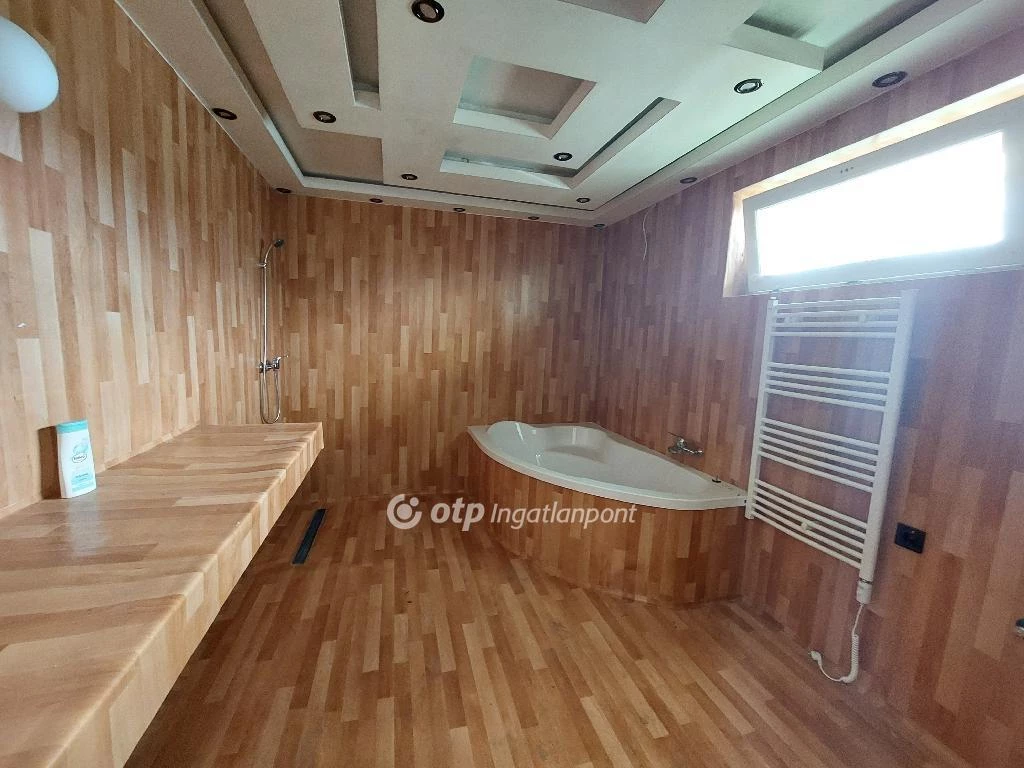 Eladó Ház, Szegvár