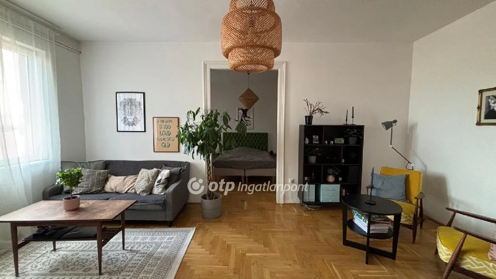 For sale brick flat, Budapest VIII. kerület