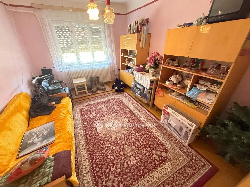 Eladó Ház, Tiszakécske