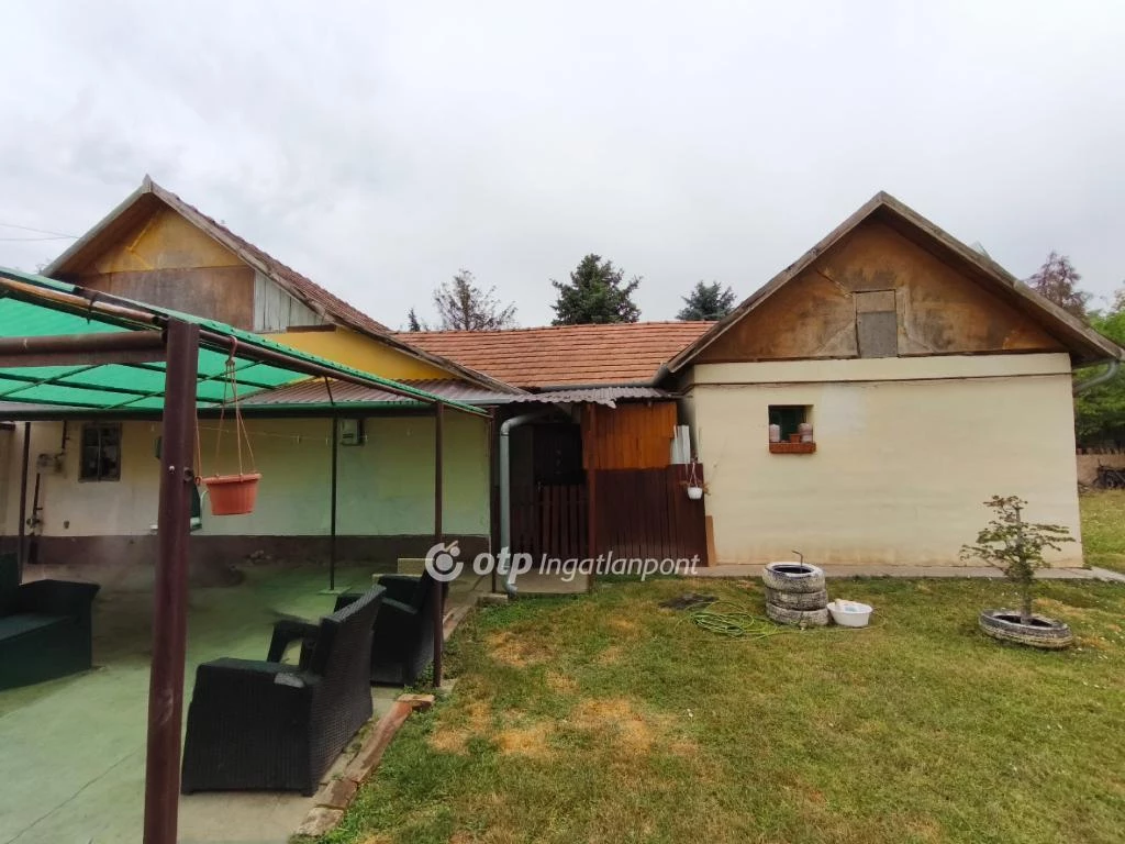 Eladó Ház, Csongrád