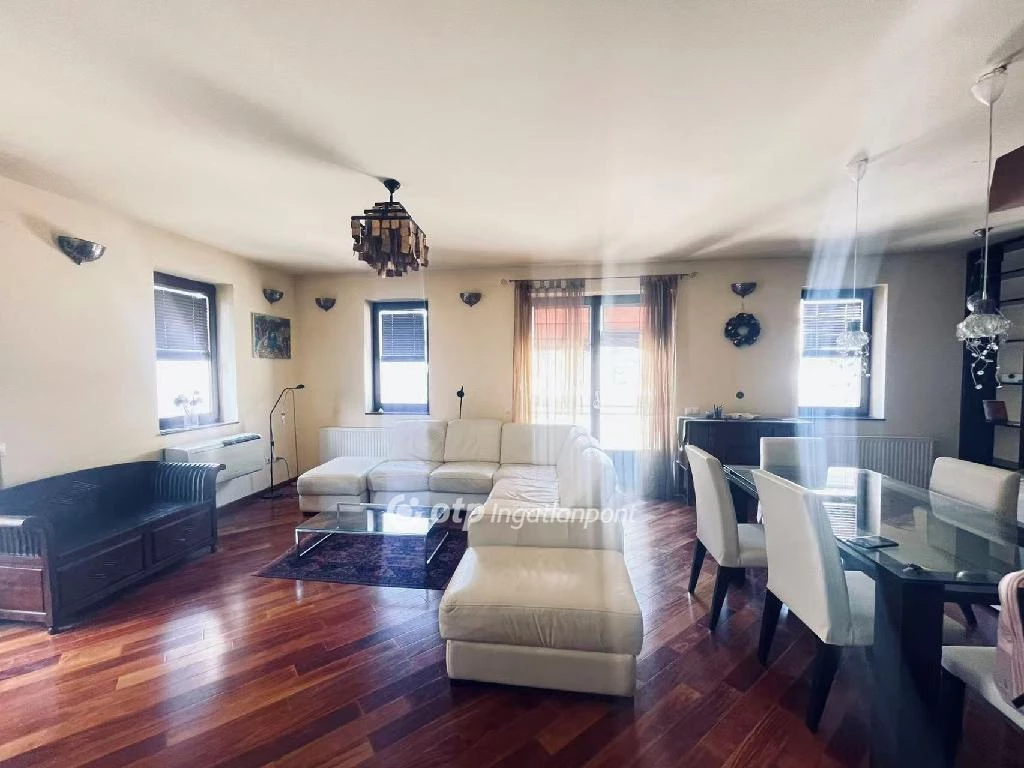 c3-1-name c2-19-name, Budapest VI. kerület