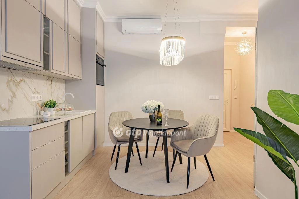 For sale brick flat, Budapest XIII. kerület