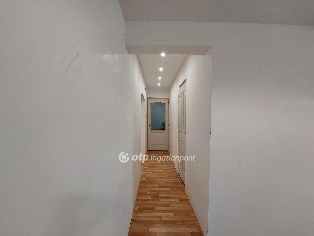 Eladó Ház, Szegvár