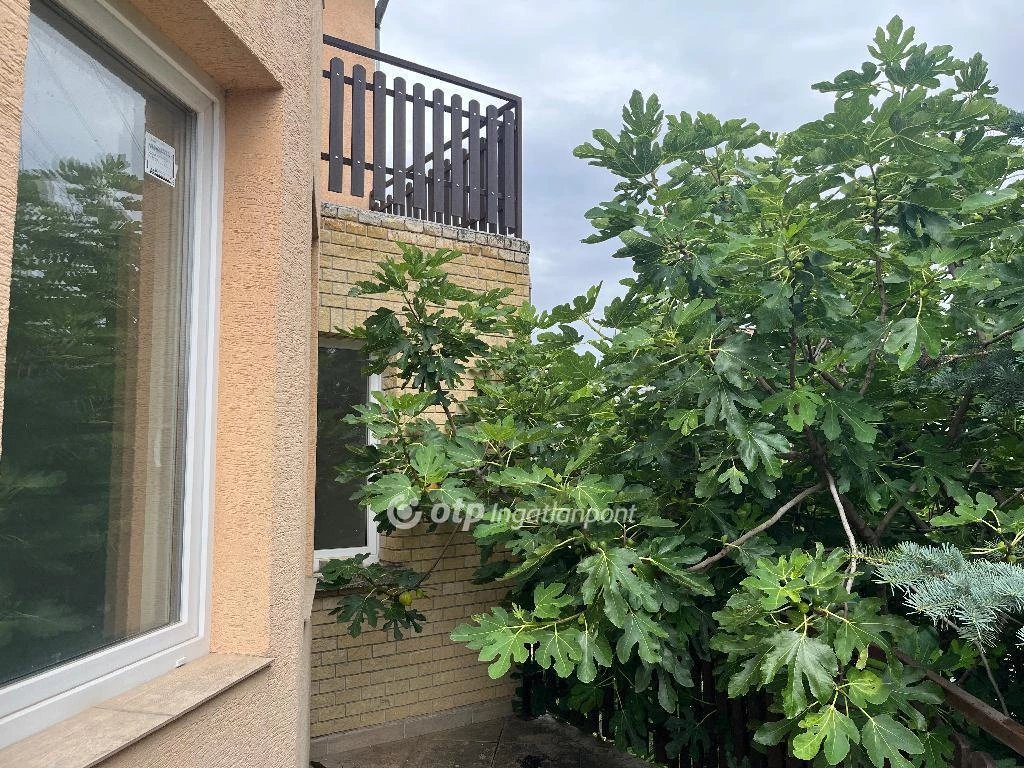 For sale brick flat, Budapest XXII. kerület