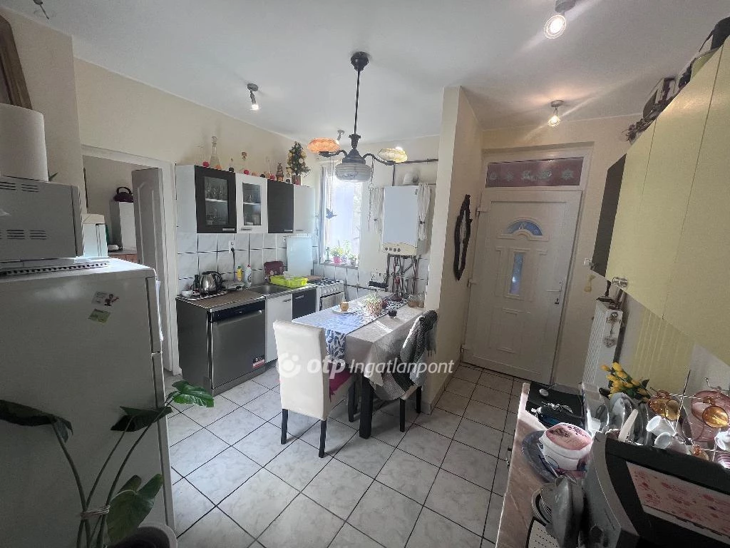 For sale brick flat, Szeged