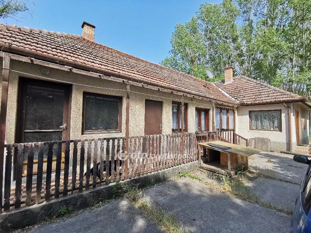 Eladó Ház, Albertirsa