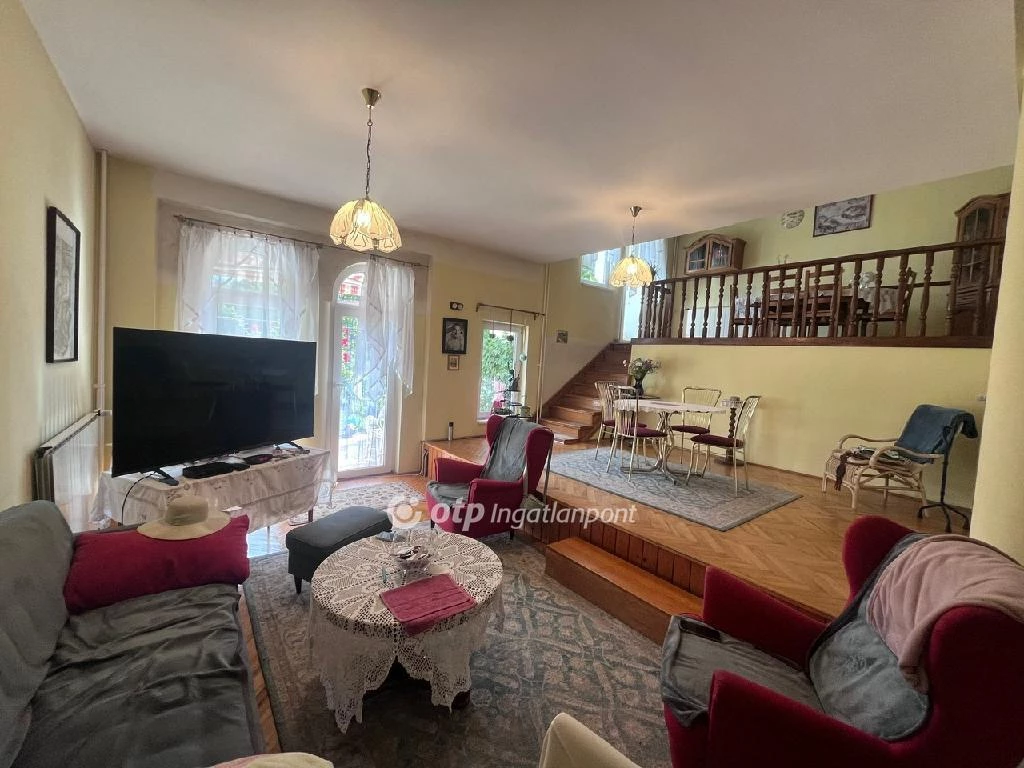 c3-1-name c2-1-name, Szeged