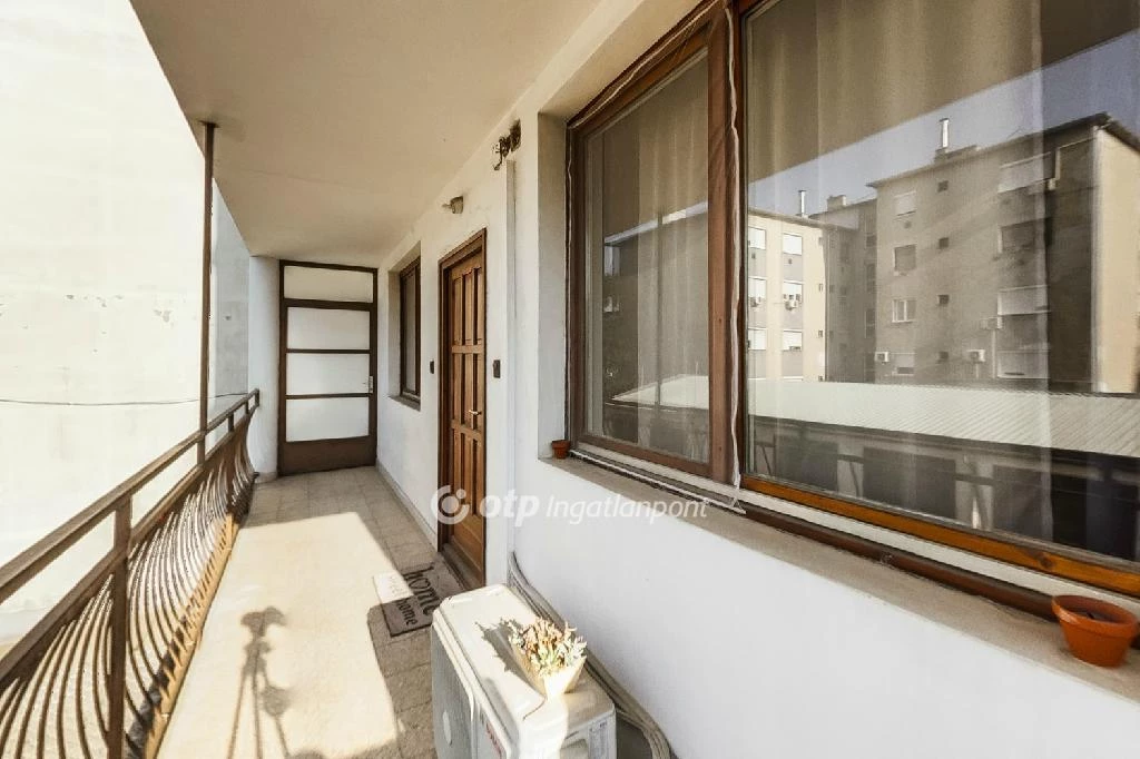 For sale brick flat, Szeged