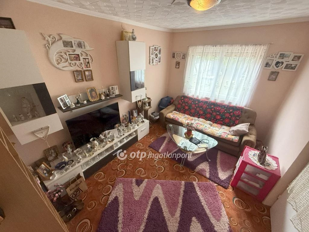 Eladó Ház, Tiszakécske