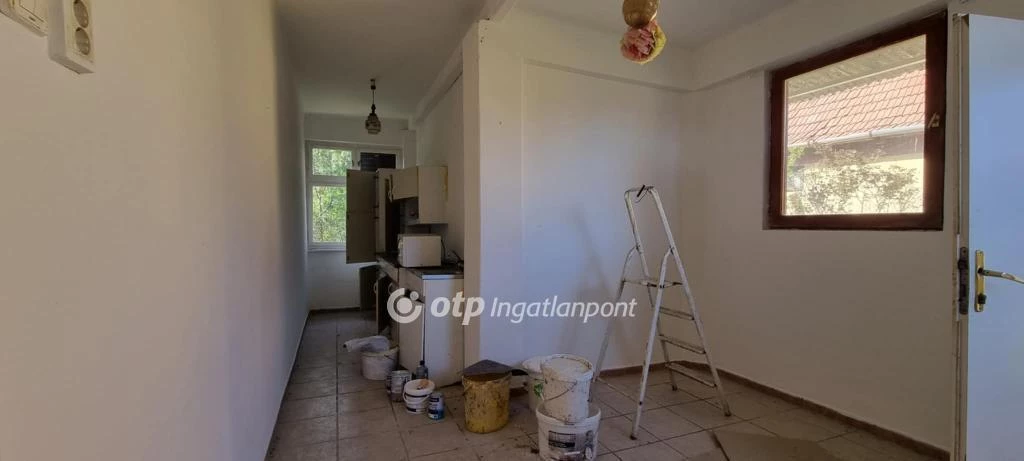 Eladó Ház, Albertirsa