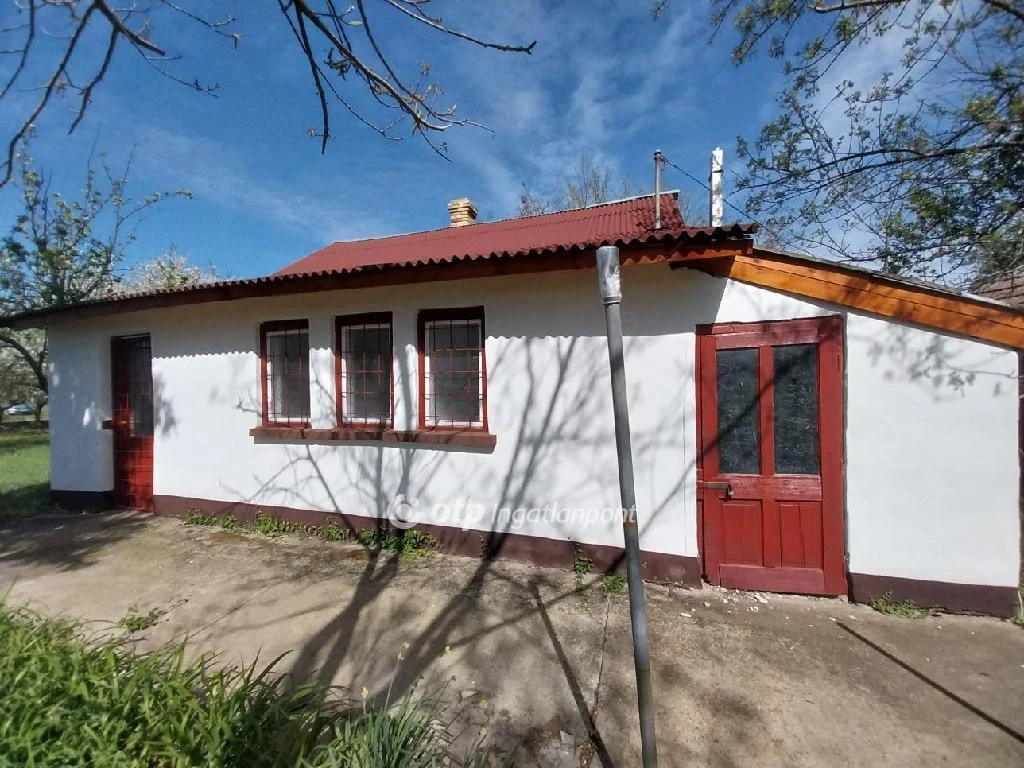 Eladó Ház, Csongrád