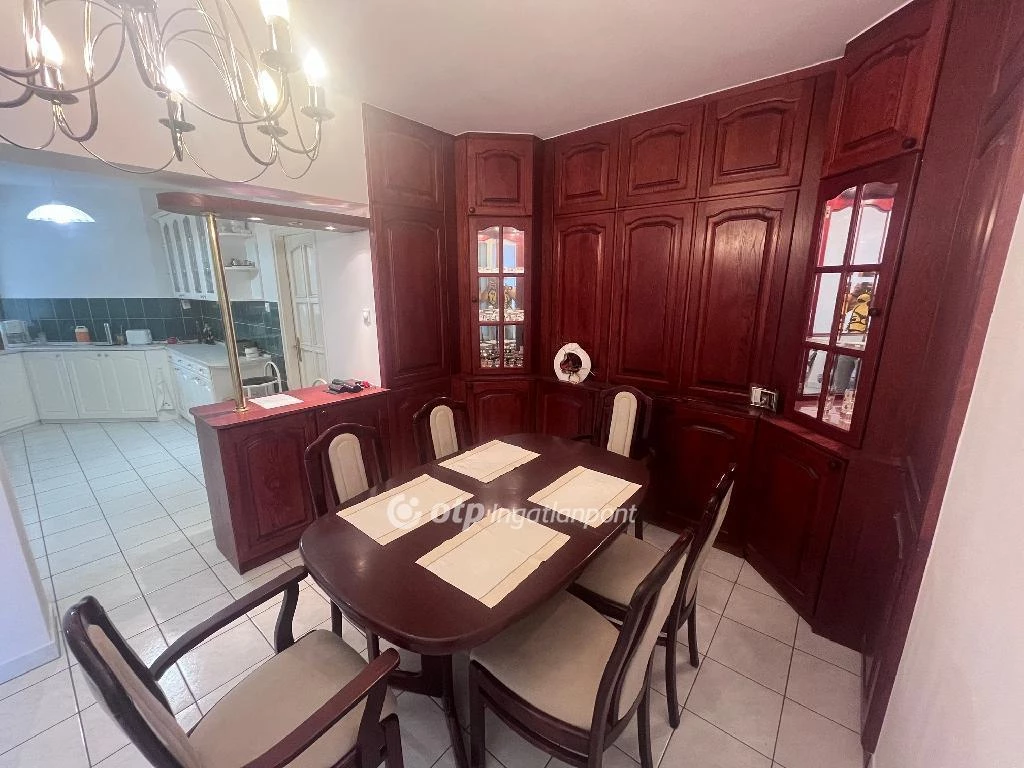 For sale brick flat, Szeged