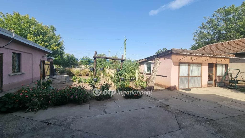 Eladó Ház, Albertirsa