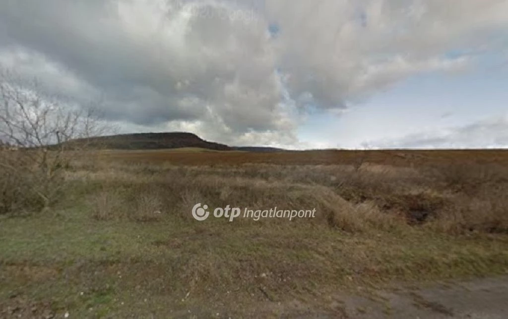 For sale building plot, Pilisborosjenő