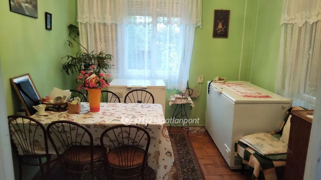 Eladó Ház, Felgyő