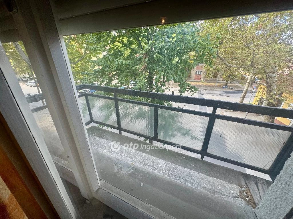 For sale brick flat, Kiskunfélegyháza