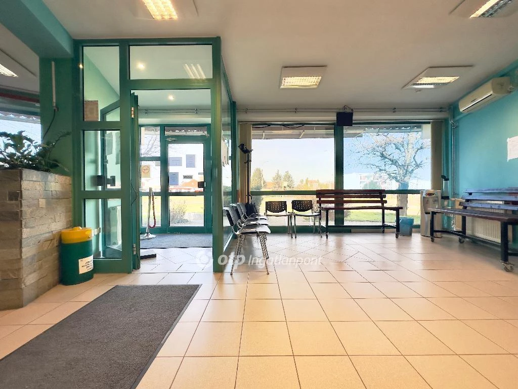 c3-1-name c2-68-name, Érd