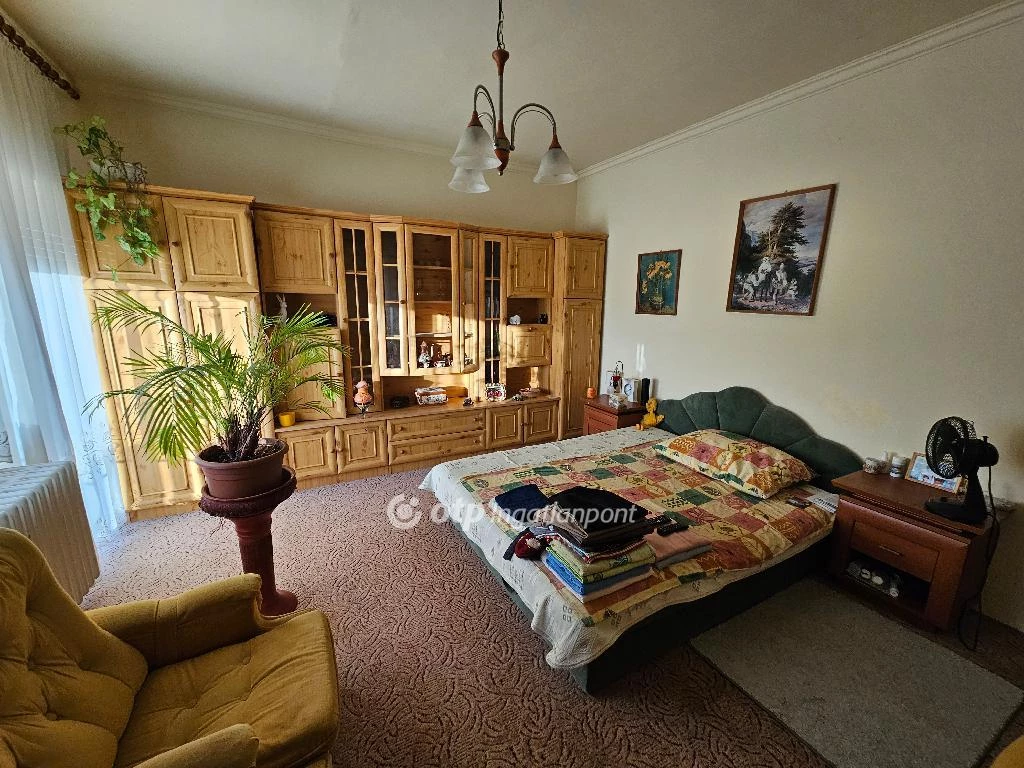 Eladó Ház, Tiszaföldvár