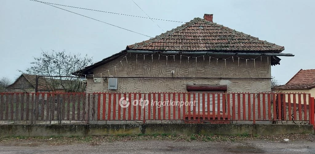 Eladó Ház, Tiszaföldvár