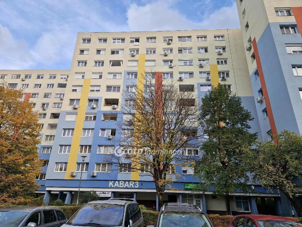 Eladó Lakás, Budapest 3. ker.