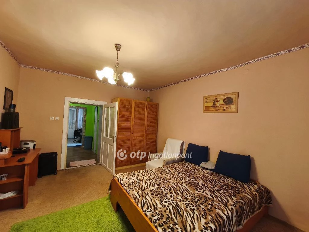 Eladó Ház, Csongrád