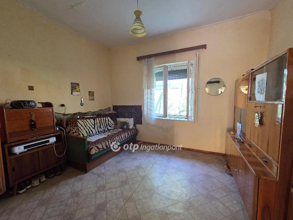 c3-1-name c2-19-name, Mezőhegyes