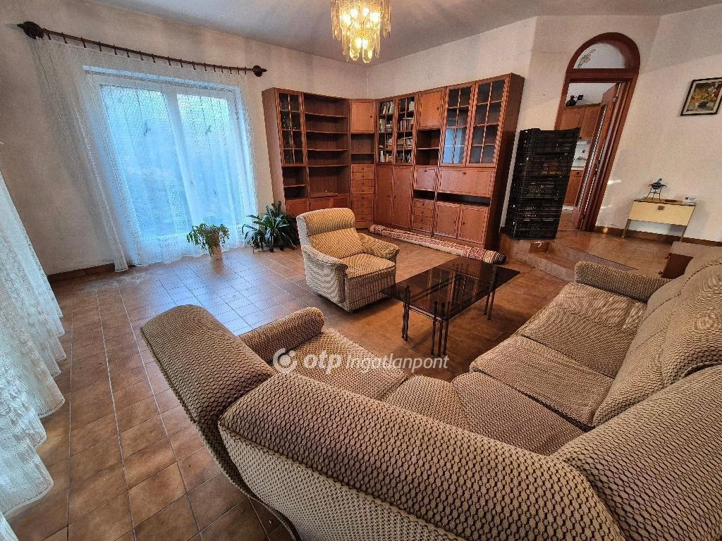 Eladó Ház, Csongrád