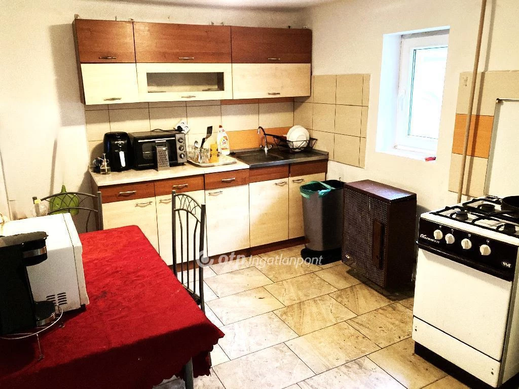 Eladó Ház, Csongrád