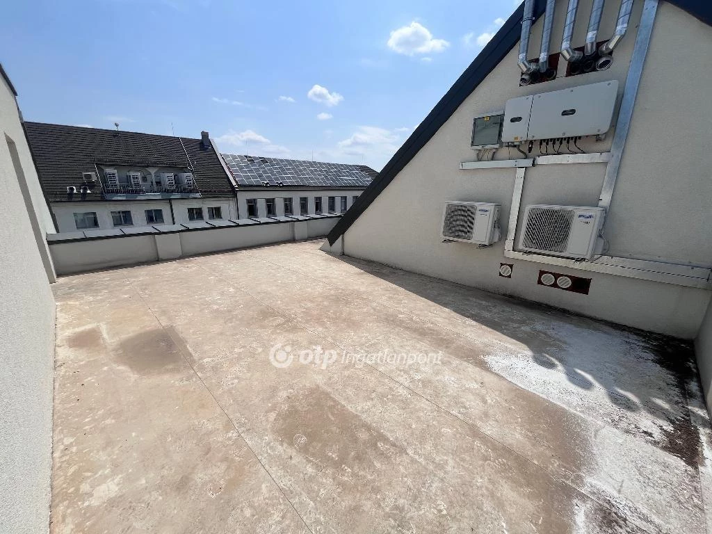 For sale office, office block, Szeged