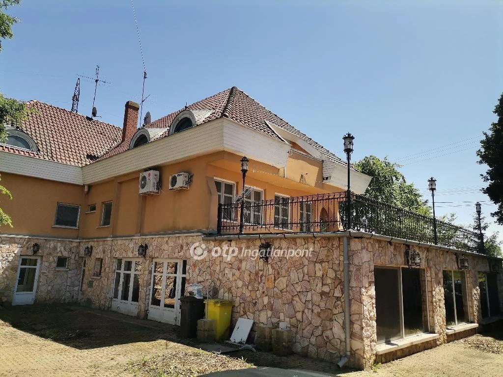 For sale hotel, inn, Gyula