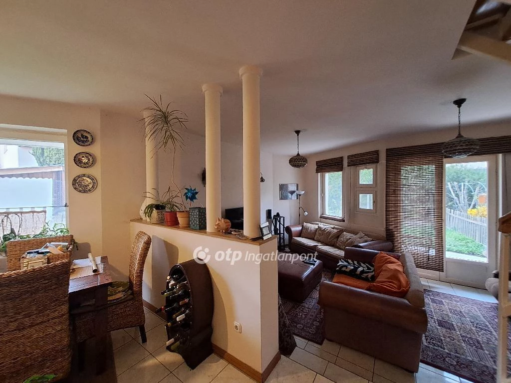 For sale brick flat, Szeged