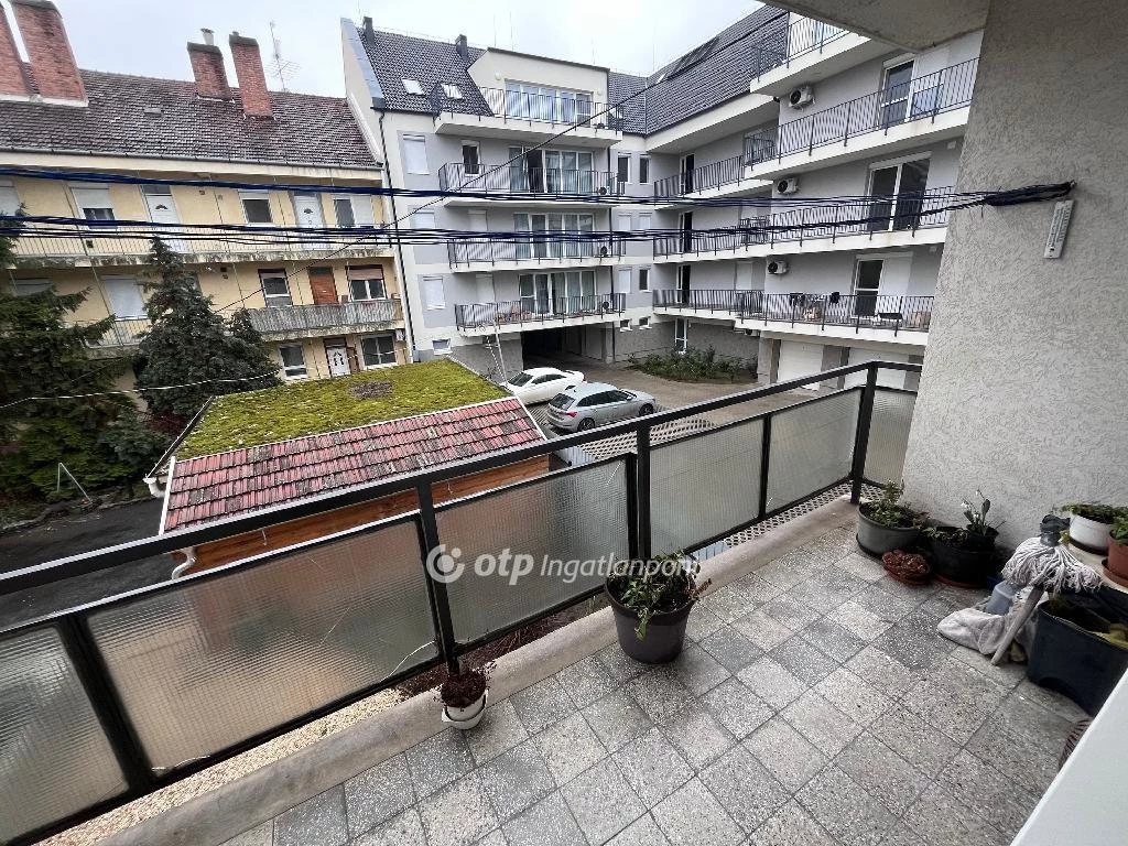 c3-1-name c2-19-name, Szeged