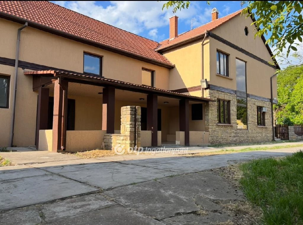 Eladó Ház, Orosháza