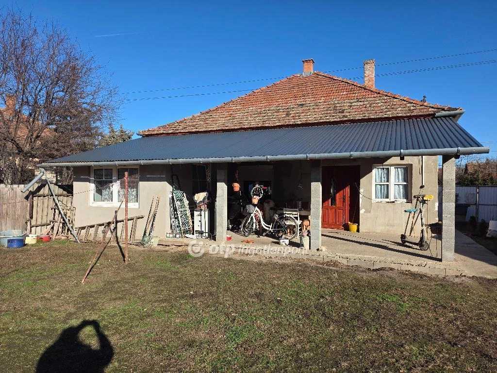 Eladó Ház, Kunszentmárton