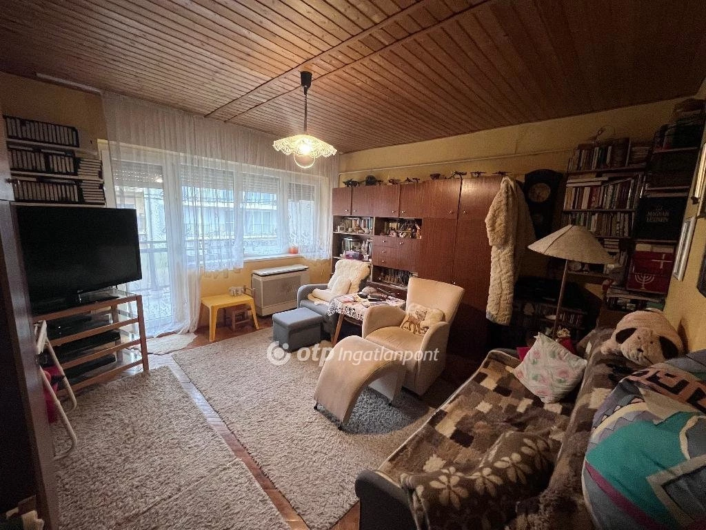 c3-1-name c2-19-name, Szeged