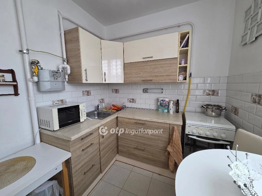 For sale panel flat, Szeged