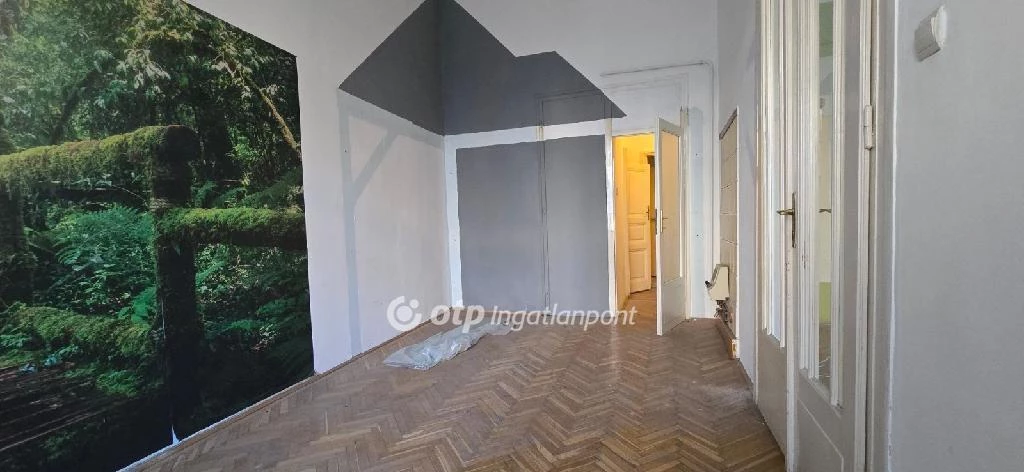 For sale brick flat, Budapest VII. kerület